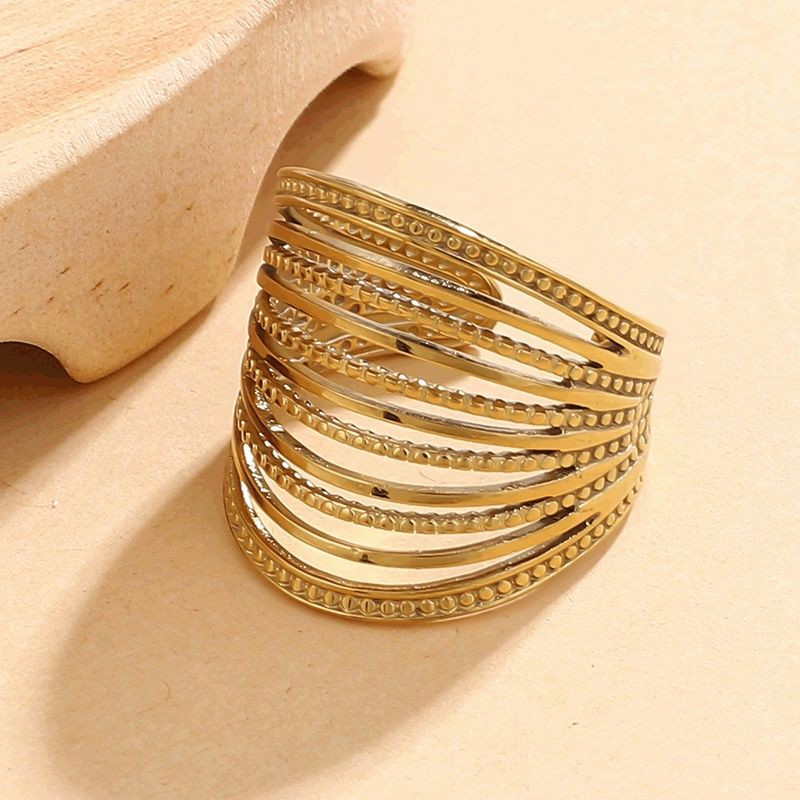 Массивное кольцо из множества тонких ободков CJL74278