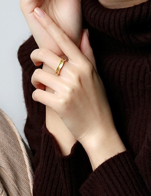 Ювелирное кольцо Z05590 Ювелирное кольцо Z05590