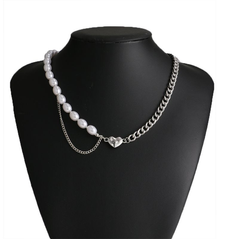 Колье стальное с бусинами и сердцем J11623CJJ