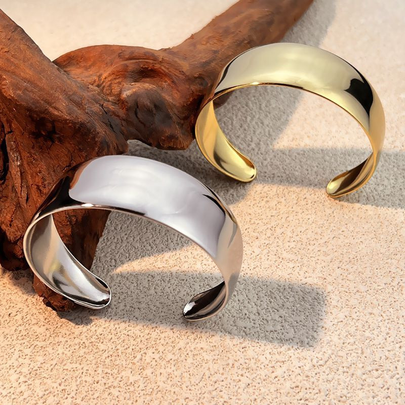 Браслет сталь CJN76654 Браслет сталь CJN76654