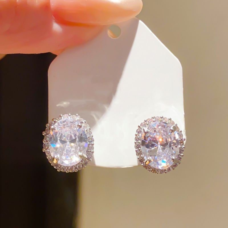 Серебряные серьги с овалом и цирконом ASUZ40357