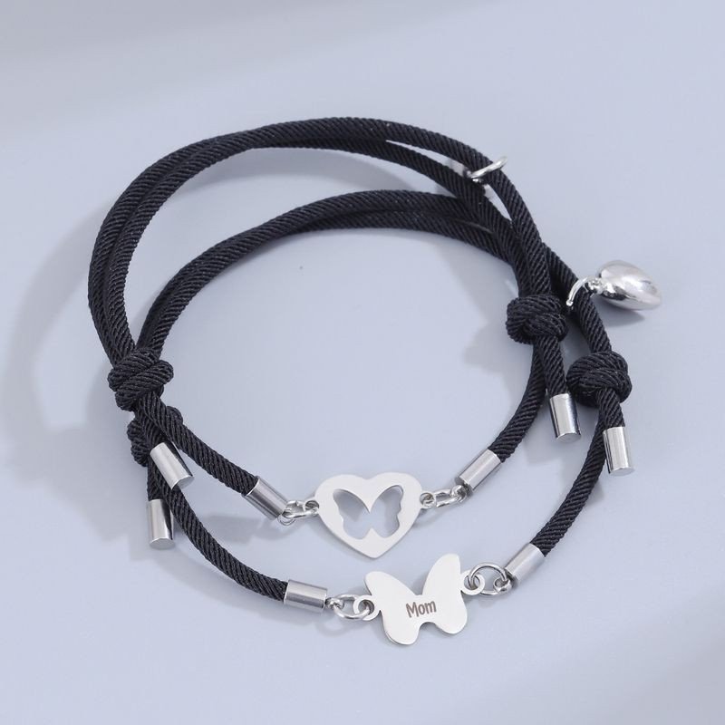 Парные браслеты нежное сияние с бабочкой и сердцем Парные браслеты нежное сияние с бабочкой и сердцем