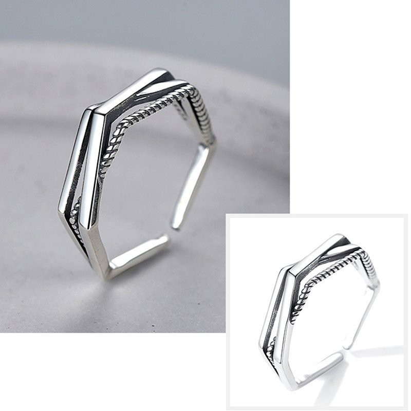 Кольцо разомкнутое в виде двух переплетенных звеньев CJC99292 Кольцо разомкнутое в виде двух переплетенных звеньев CJC99292