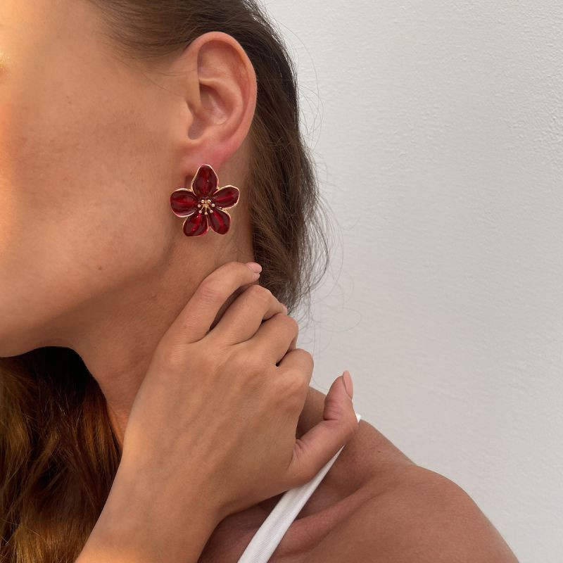 Яркие пусеты Пятилистники с матовой фактурой CJL23025