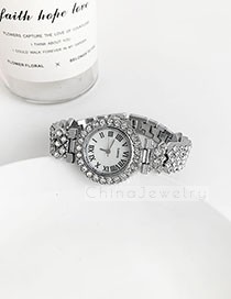 Часы женские D32900