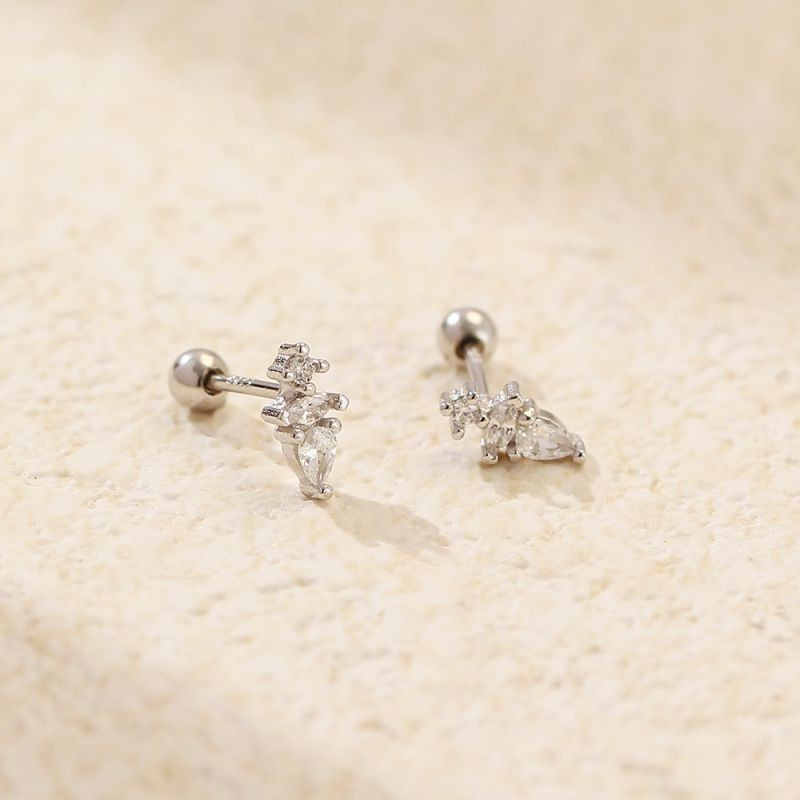 Пирсинг в уши CJG75881