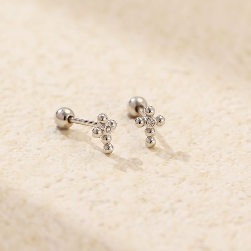 Пирсинг в уши CJG75881