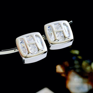 Ювелирные серьги CJT02376 Ювелирные серьги CJT02376