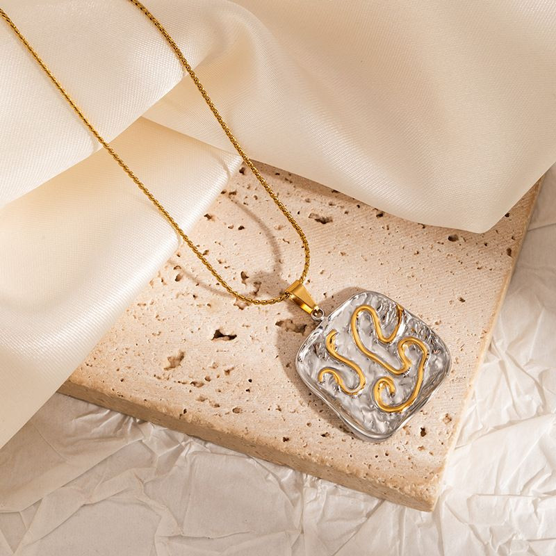 Колье из стали CJN43117 Колье из стали CJN43117