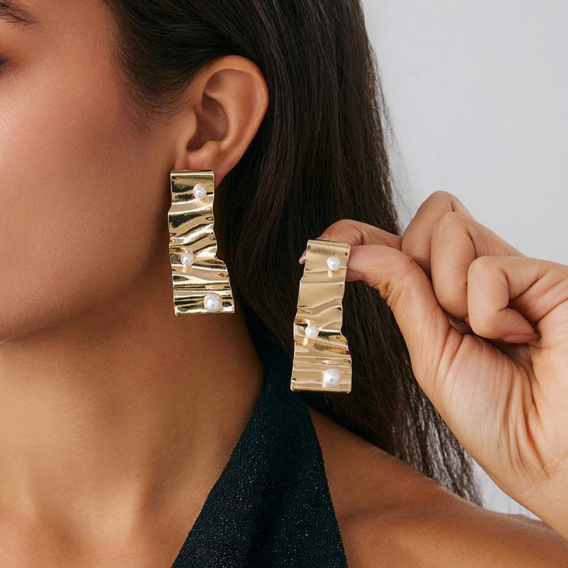 Длинные висячие серьги золотистые пластины CJN79329