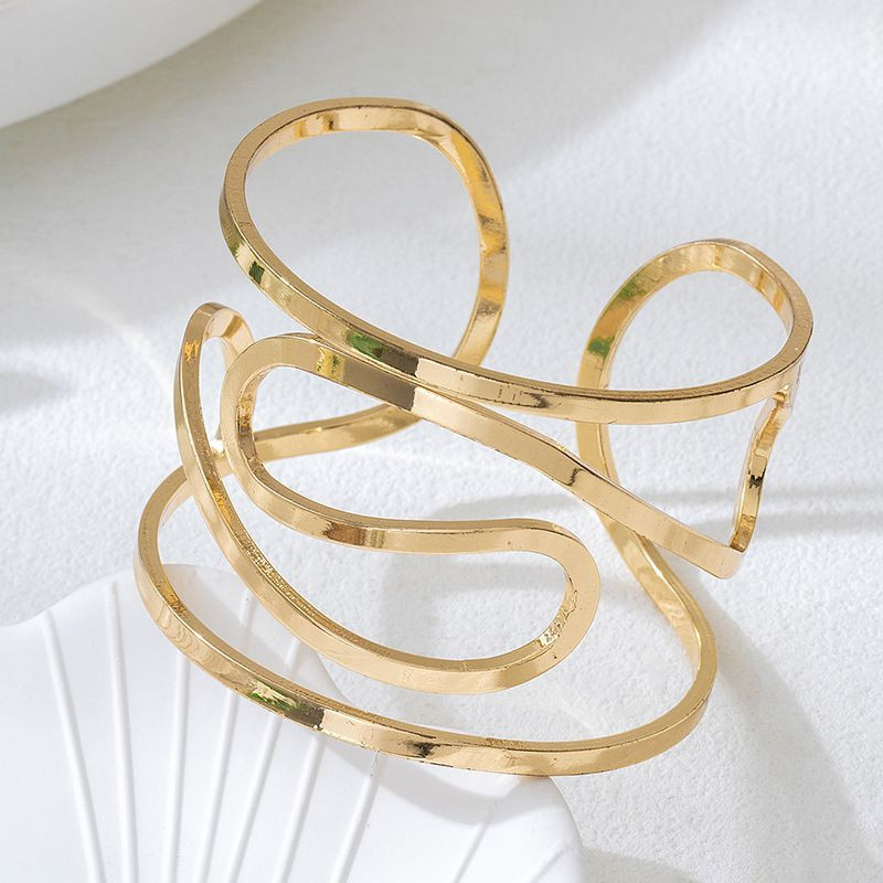 Жесткий браслет CJP84674