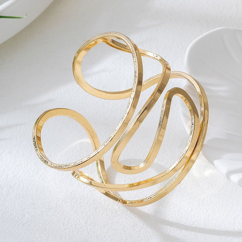 Жесткий браслет CJP84674