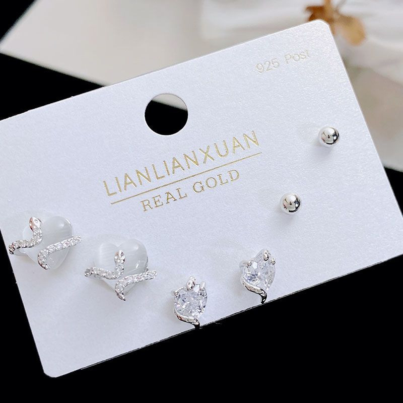 Ювелирный комплект серег CJH82111