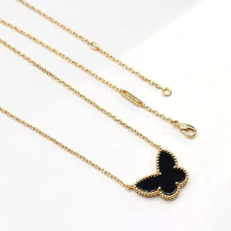 Колье медицинская сталь с напылением золотом J10912CJJ