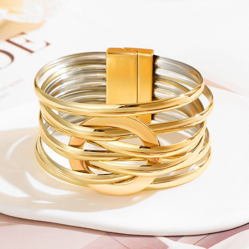 Жесткий браслет CJP85402