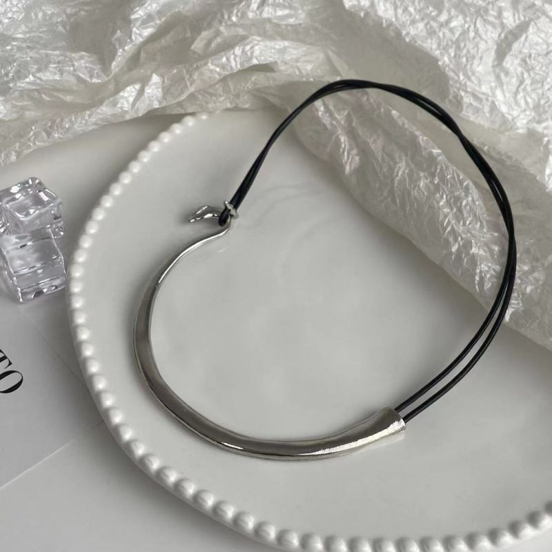 Чокер CJJ05619 Чокер CJJ05619