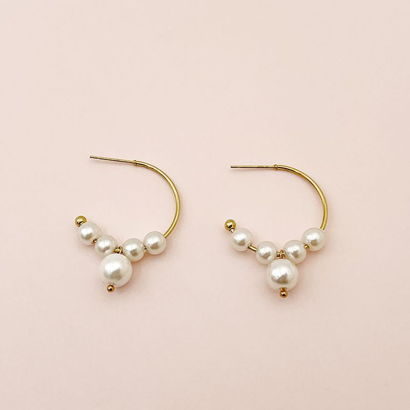 Золотистые серьги-кольца с жемчугом CJH52815 Золотистые серьги-кольца с жемчугом CJH52815