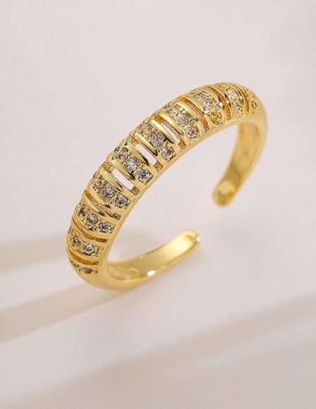Ювелирное кольцо Z38150