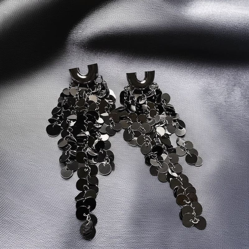 Длинные серьги-водопады из черных пайеток J10388CJJ