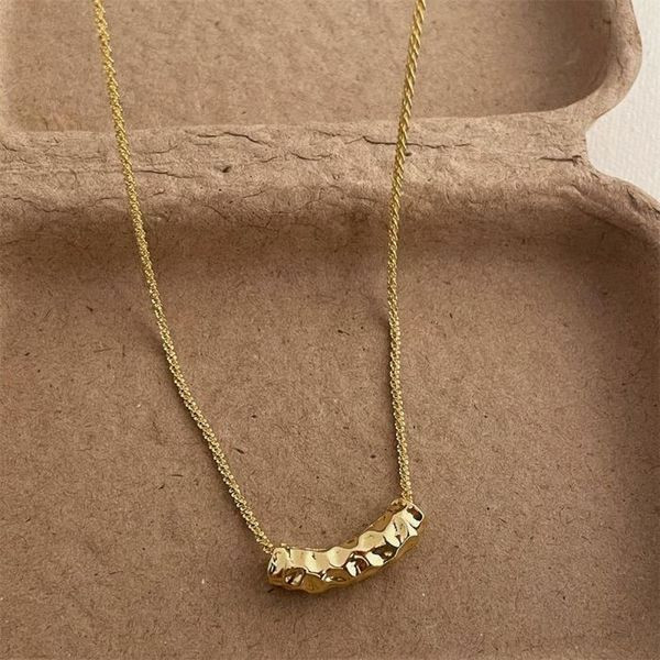 Цепочка с лаконичной подвеской в виде фактурного слитка CJL14702