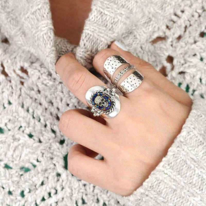 Серебряное готическое кольцо с черепом ASUZ49542