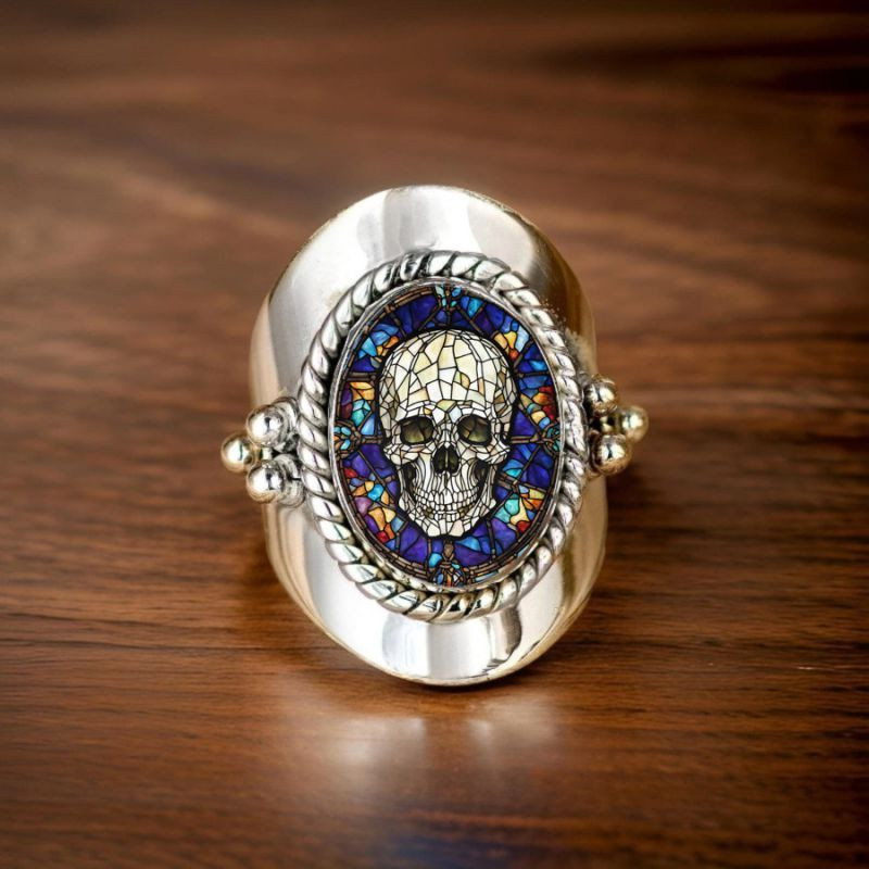 Серебряное готическое кольцо с черепом ASUZ49542