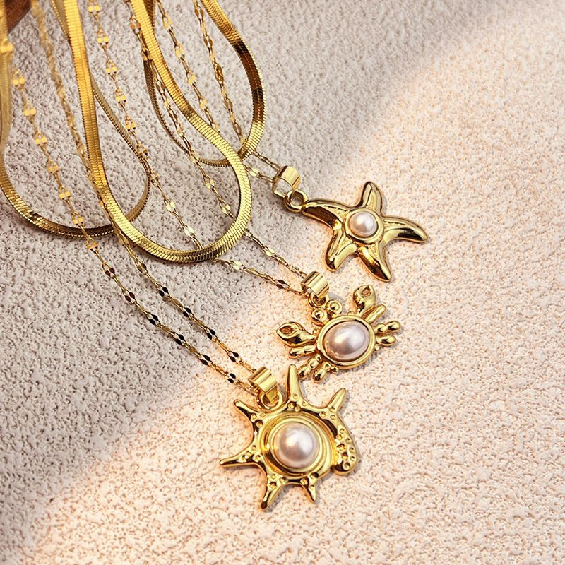 Золотистая цепочка с солнцем и жемчугом CJM18981 Золотистая цепочка с солнцем и жемчугом CJM18981