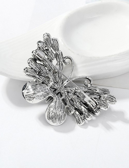 Брошь T87905 Брошь T87905