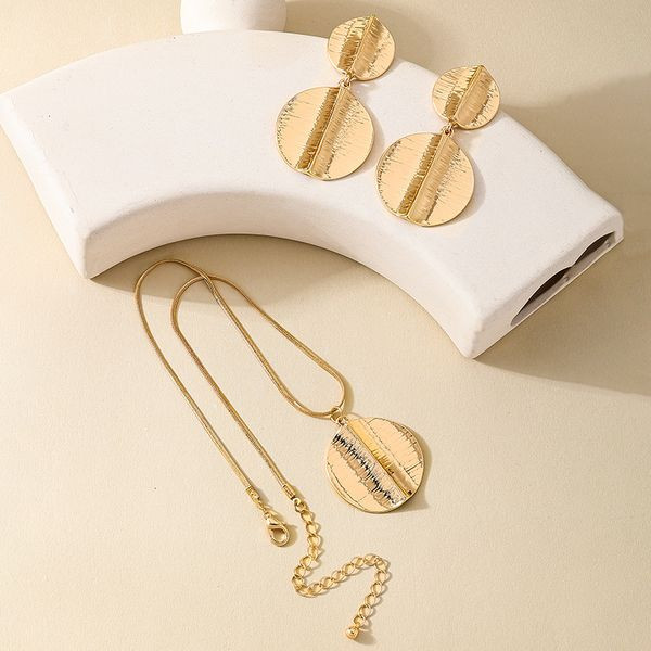 Комплект бижутерии CJJ41921 Комплект бижутерии CJJ41921