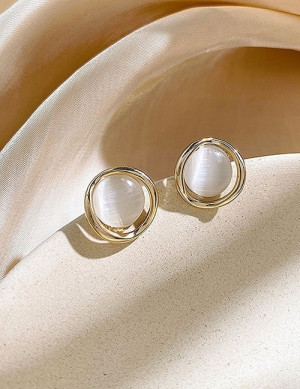 Элегантные серьги-пусеты лунный камень L13556 Элегантные серьги-пусеты лунный камень L13556