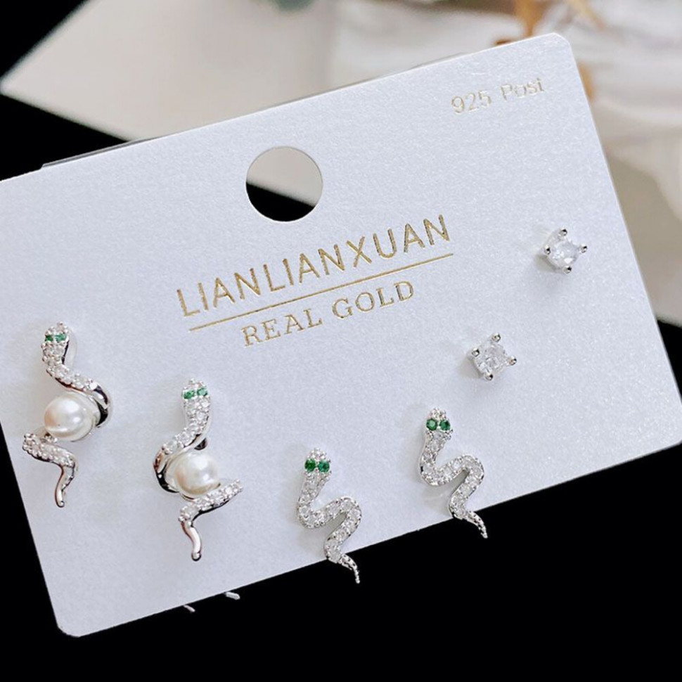 Ювелирный комплект серег CJH82107