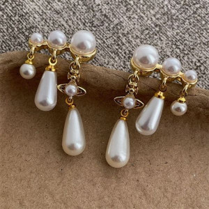 Серьги пусеты с жемчужными гроздьями и крупными каплями CJL14692