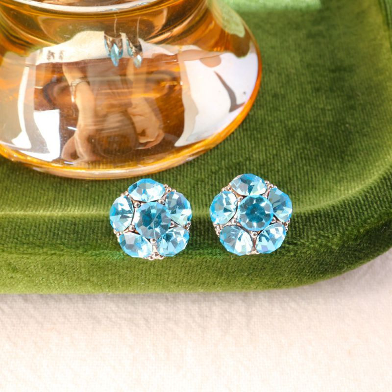 Серебряные серьги с полусферой ASUZ50443