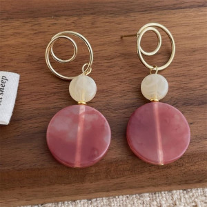 Геометрические серьги пусеты с дисками из темного дерева CJM78331