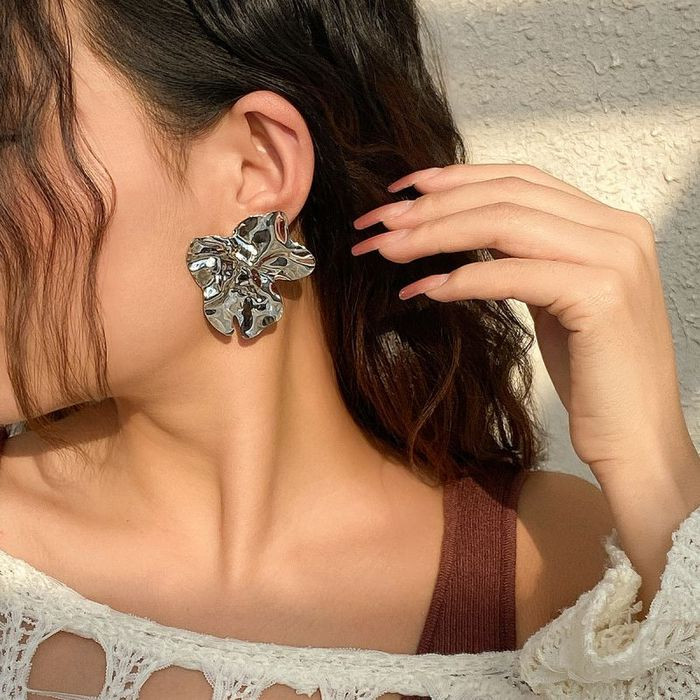 Дизайнерские серьги-пусеты зеркальные цветы CJM58678