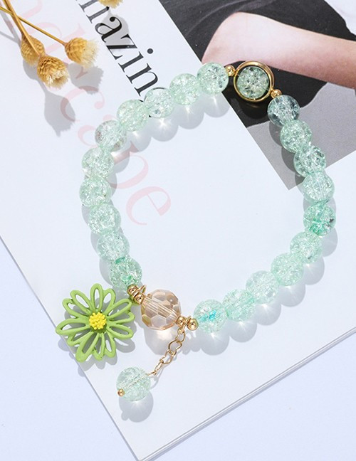 Браслет из розовых бусин с цветком R10716