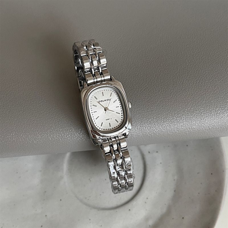 Женские часы CJT21926