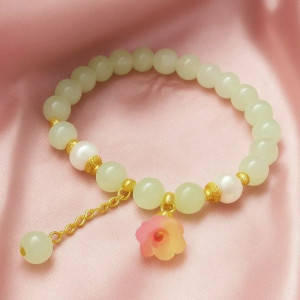 Браслет нежный жадеит с цветочной подвеской J11045CJJ