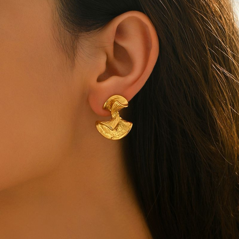 Серьги-гвоздики CJT17392