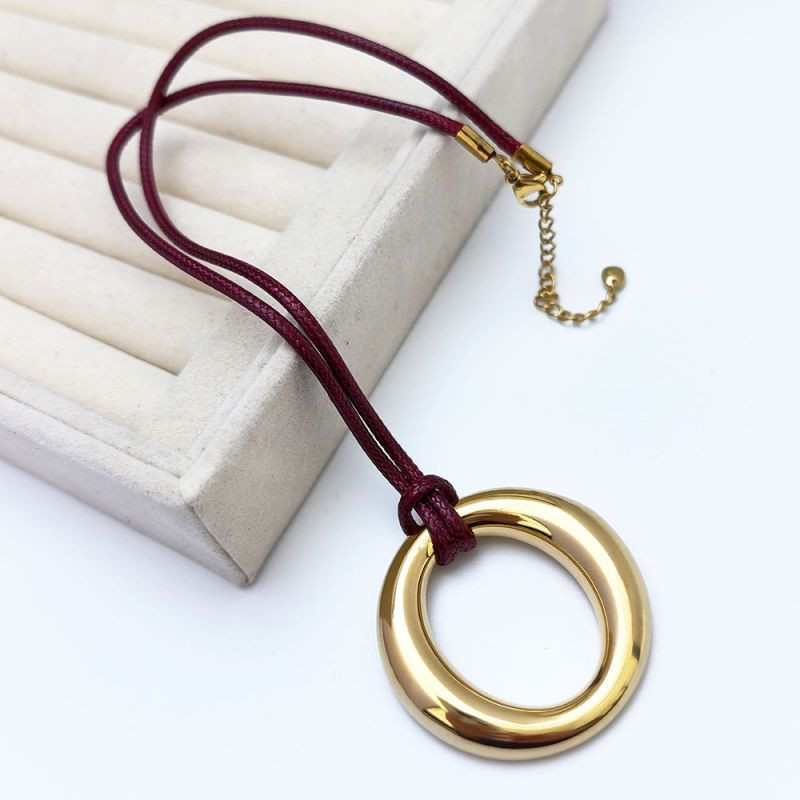 Текстильная цепочка с подвеской в виде гладкого кольца CJR66541 Текстильная цепочка с подвеской в виде гладкого кольца CJR66541