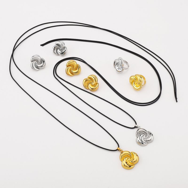 Серьги-гвоздики CJL32231 Серьги-гвоздики CJL32231