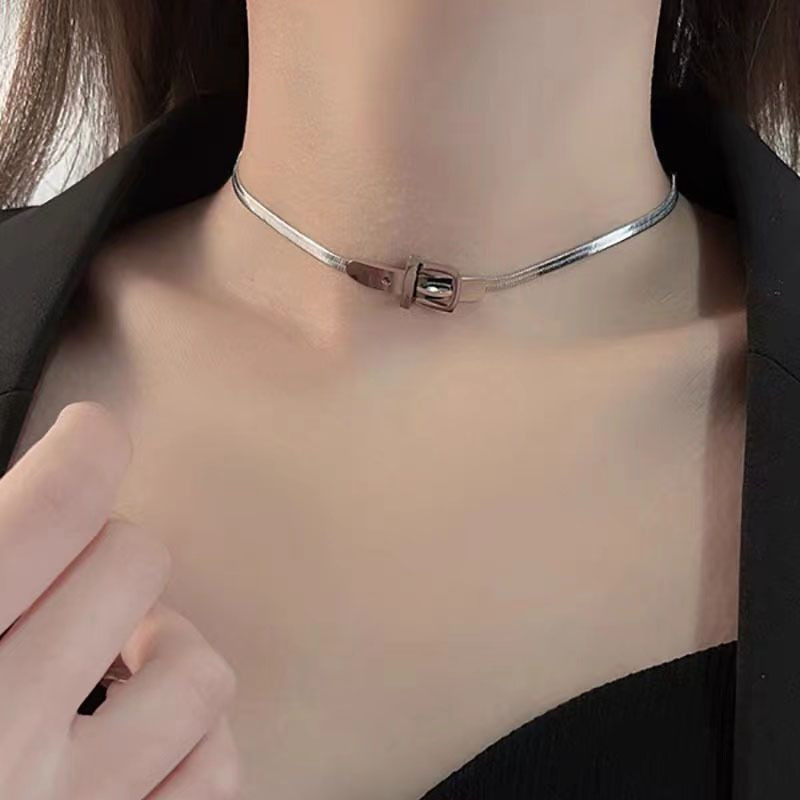 Колье из стали CJH78478