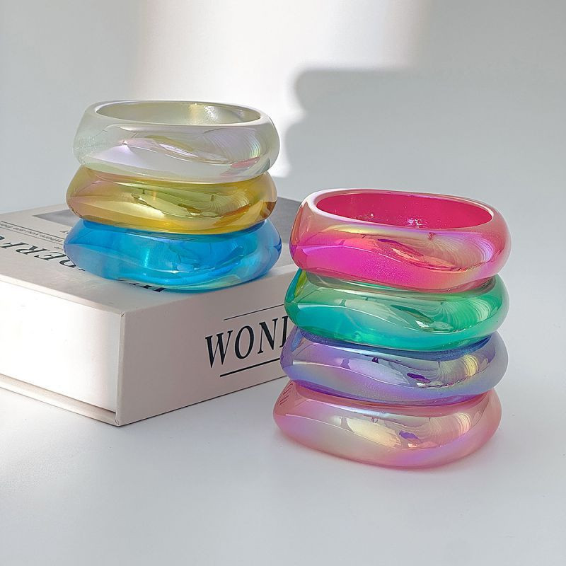 Жесткий браслет CJS98345