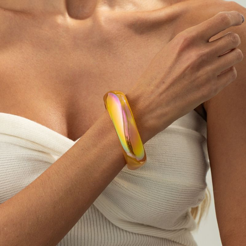 Жесткий браслет CJS98345