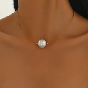 Минималистичный чокер на тонкой цепочке с крупной жемчужиной CJT17545 Минималистичный чокер на тонкой цепочке с крупной жемчужиной CJT17545