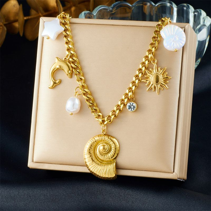 Многослойное колье с подвесками символами в этническом стиле CJR62454 Многослойное колье с подвесками символами в этническом стиле CJR62454