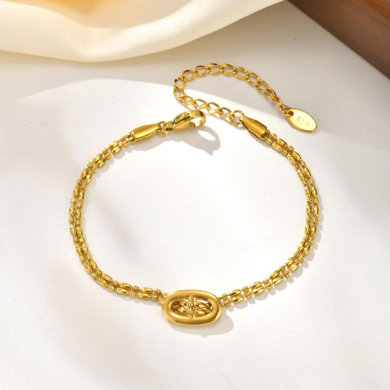 Браслет-цепочка с овальным медальоном и гравировкой CJP47876 Браслет-цепочка с овальным медальоном и гравировкой CJP47876