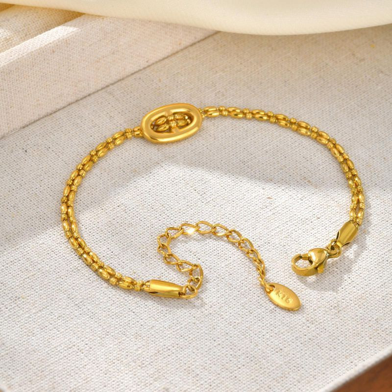 Браслет-цепочка с овальным медальоном и гравировкой CJP47876 Браслет-цепочка с овальным медальоном и гравировкой CJP47876