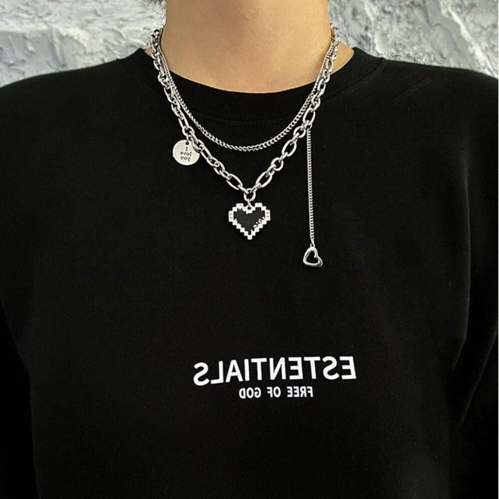 Многослойное колье с подвеской-рамкой и контурным сердцем CJH78409