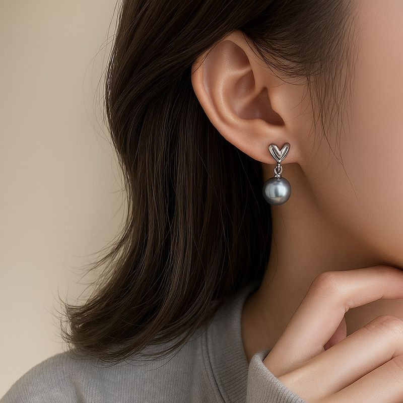 Серьги-пусеты с сердцами и серым жемчугом 1J12093CJJ